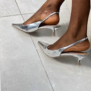 Gianni Bini Marlie Silver Metallic Slingback Kitten Heel Pumps Womens 5.5M